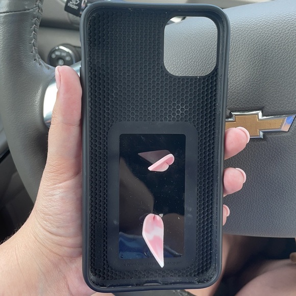 iPhone 11 Pro Max loopy case - Picture 3 of 3